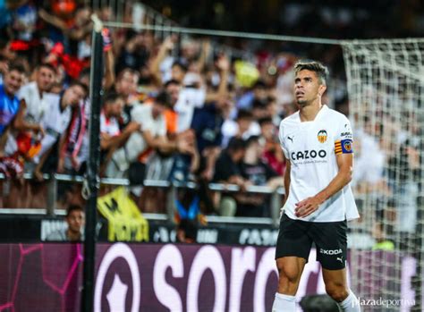 Vcf Gabriel Paulista Sufre Una Lesi N Muscular En Los Isquiotibiales