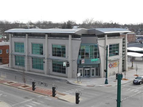 Electric vehicles will soon be added to the bloomington transit fleet 32