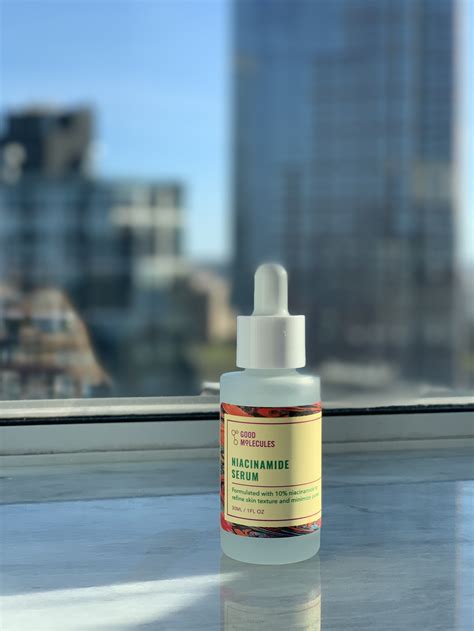 GOOD MOLECULES NIACINAMIDE SERUM ONE OF THE BEST BRIGHTENING SERUMS