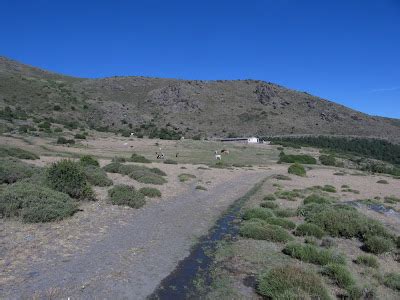 Caminando Por Sierras Y Calles De Andaluc A Julio