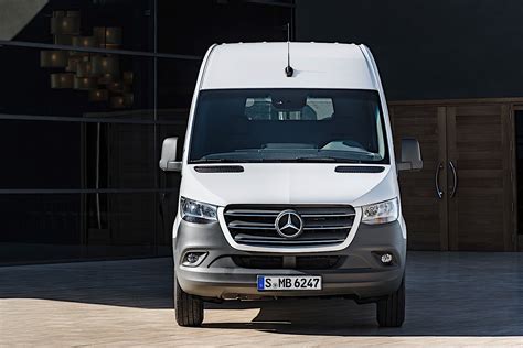 Mercedes Benz Sprinter Photo Extravaganza Autoevolution