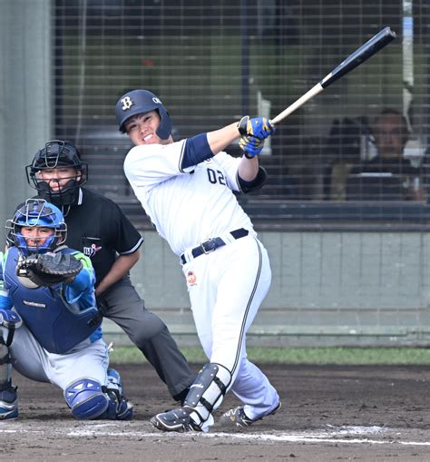 【オリックス】育成の山中尭之がチーム1号本塁打「風がちょっと味方してくれた」 プロ野球写真ニュース 日刊スポーツ