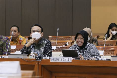 Rapat Kerja Kemensos Dan Komisi Viii Dpr Ri Bahas Program Dan Anggaran