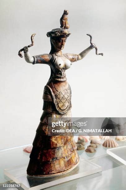 Minoan Snake Goddess Photos and Premium High Res Pictures - Getty Images