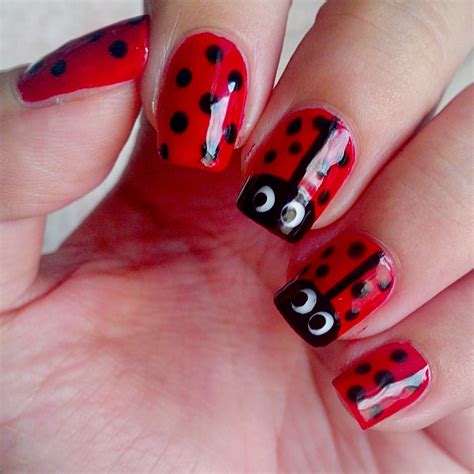 Judy's Little Obsessions ♥: ♥ NAIL ART: Lady Bug