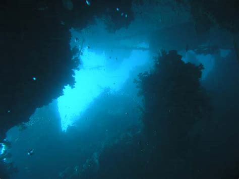 Anders Poulsens Dive Page Underwater Pictures Of Ship Wrecks Igara