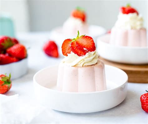 Aardbeien Toetje Met Griekse Yoghurt Eef Kookt Zo