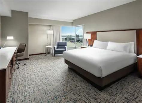 Meeting Rooms at Hilton Boston Logan Airport, Hilton Boston Logan ...