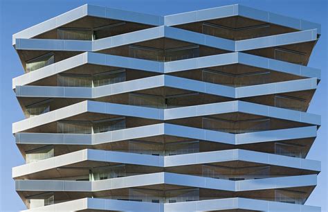 avenir  behance