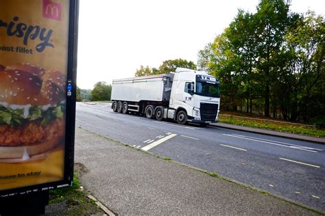 P1070031 Sudbury Based T M Transport Volvo FH Coupled To A Flickr