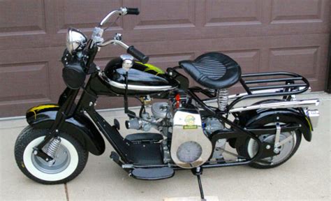 Cushman Eagle Springer Scooter