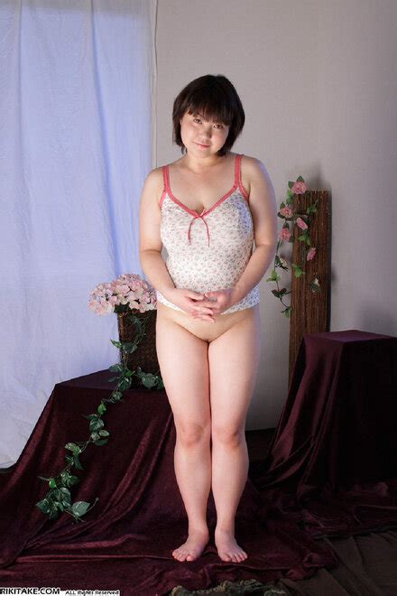 Rikitake Busty Shaved Babe From Japan Rikitake Hinako Tsutsui Porn Pic