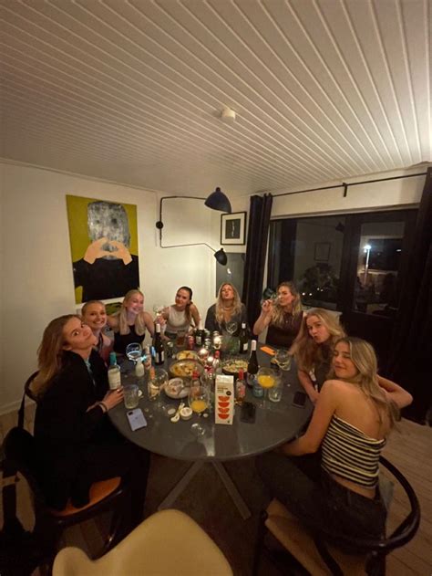 Pin tillagd av Katinka på KATINKA | Tjejkväll, Stilar, Höst