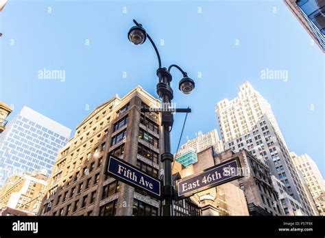 46th Street New York Hi Res Stock Photography And Images Alamy