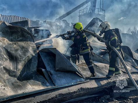 Пожар охватил котельную, магазин и десять домов в Забайкальском крае