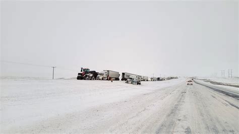 Highway 1 west of Moose Jaw open again after brief closure | CBC News