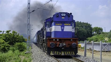 Mumbai Western Railway Introduces New Train Between Bandra And Veraval