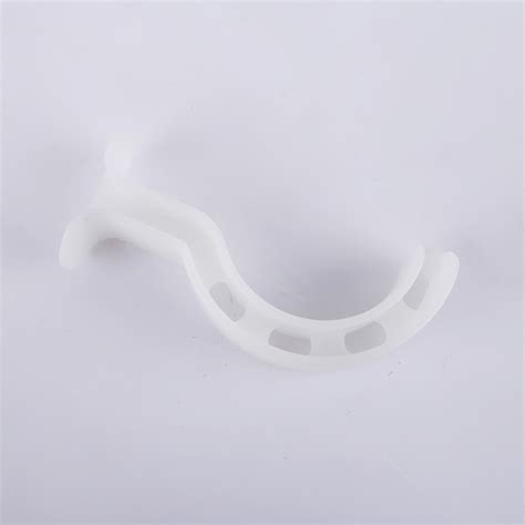 Medical Disposable Products Made Of Semi Rigid Guedel Airway China