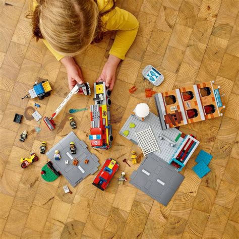 LEGO 60321 LEGO City İtfaiye City Serisi - LEGO Store Turkey