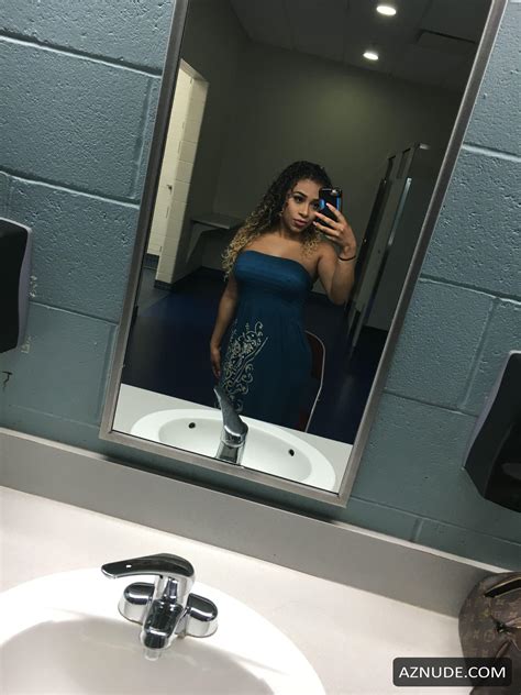 Jojo Offerman Sexy And Nude Selfies Aznude