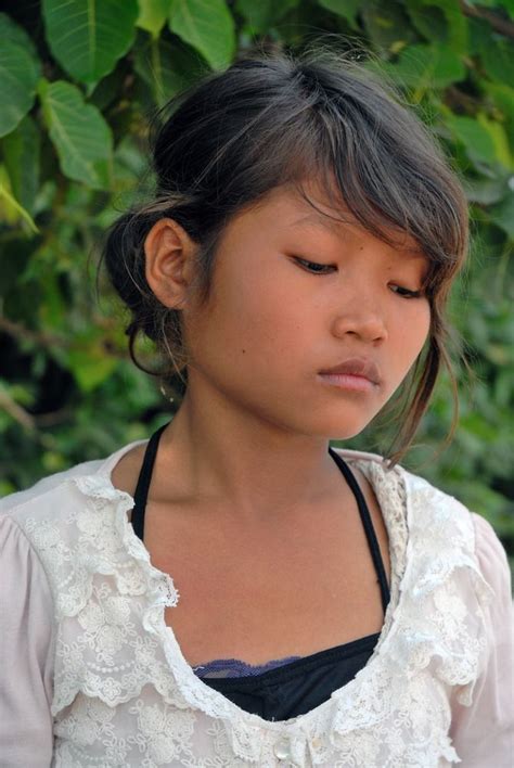 Young Khmer Girl Cambodia Galerie