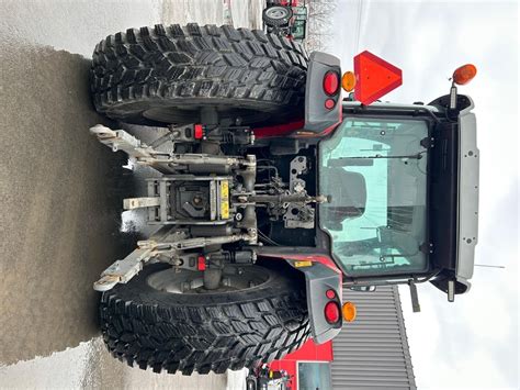 Used 2022 Massey Ferguson 5710 Tractor Agdealer
