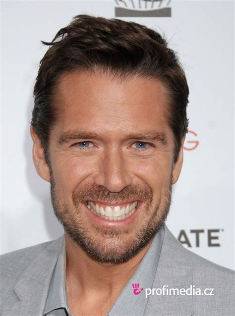 Alexis Denisof - - hairstyle - easyHairStyler