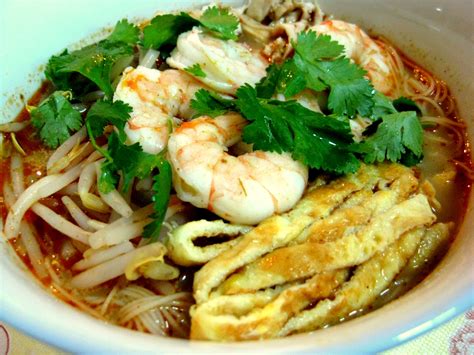 Sarawak Laksa Kelly Siew Cooks