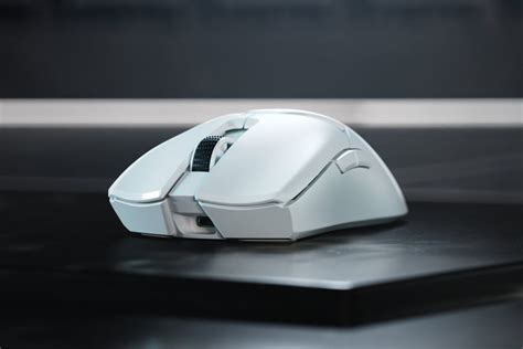 Razer Viper V2 Pro Gaming Mouse Review