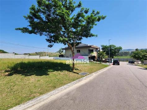 Lote Terreno 451 m² em Condomínio Residencial Monte Carlo em São José