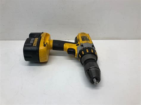 DeWalt DC925 18V NiCd Cordless Hammer Drill