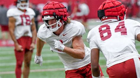 New Hogs Receiver Considered A Freak” By College Football Writer