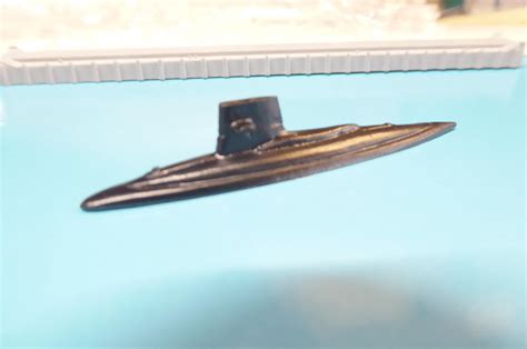 Skipjack class USN submarine - CN Collectables