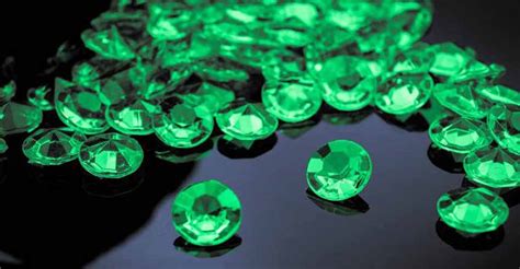 Magic That Green Gem Emerald Can Do On Your Life Lifestyle Astrology