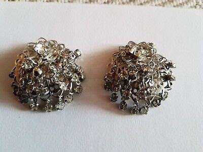 Vintage Silverstone Round With Hanging Rhinestone Beads Clip Earrings