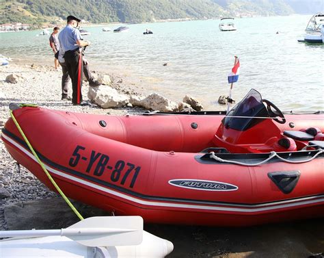 Pisogne Ragazzo Olandese Scompare Nel Lago Diseo