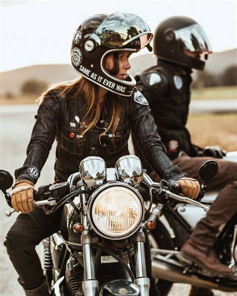 Freedom On Two Wheels Casque Moto Femme Suzuki Cafe Racer Bikeuse