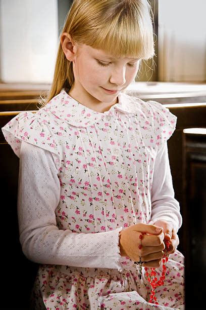 800 Kids Praying The Rosary Stock Photos Pictures And Royalty Free