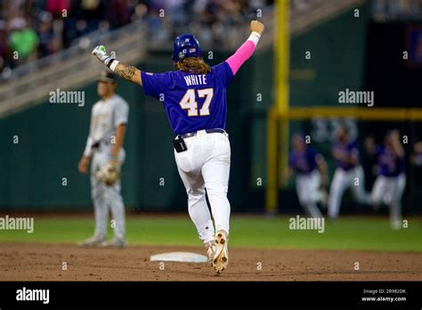 Lsu S Tommy White Runs Home After Hitting A Walk Off Home Run