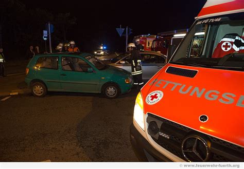 Verkehrsunfall Hafenstra E Kreuzung Hintere Stra E Feuerwehr F Rth