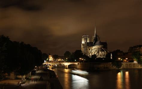 Notre Dame De Paris Wallpapers Pictures Images