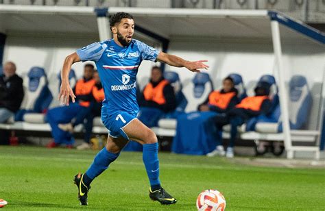 Ily S Najim Buteur Et Passeur D Cisif Avec Bourg P Ronnas