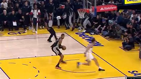 Victor Wembanyama Blocks Klay Thompson S And Then Sends Him Flying