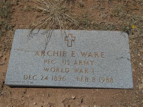 The unexpected Ware funeral memorial that drew a crowd 12