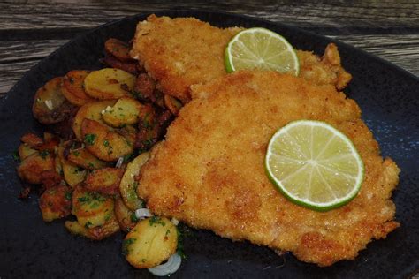 2023 06 21 Schnitzel Mit Bratkartoffeln BAKAWI Flickr