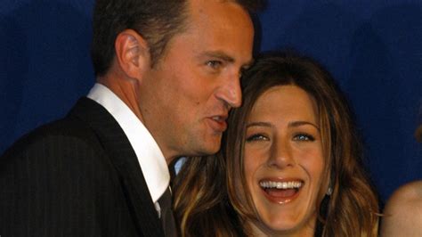 Inside Matthew Perry And Jennifer Aniston S Real Life Relationship