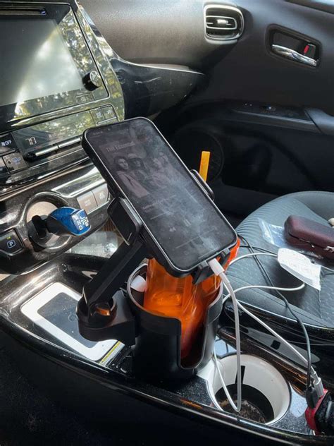 Cyeva Cupholder Phone Mount Review The Gadgeteer