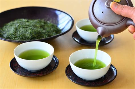 お茶で免疫力アップはあたりまえ、今は特別な「新茶」を楽しみましょう。 Sannigoのアラ還日記