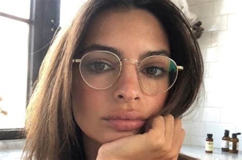 Emily Ratajkowski Wiki Page Eclipsed As By Sexy Naked Instagram Pics Daily Star