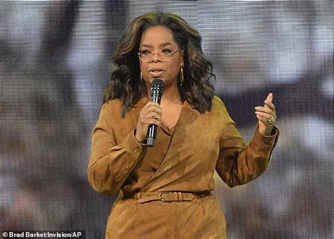 Oprah Winfrey Debunks Fake News That She Has Been Arrested For Sex